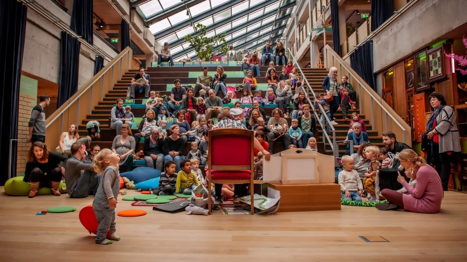 Voorlezen door De Kinderboekendealer