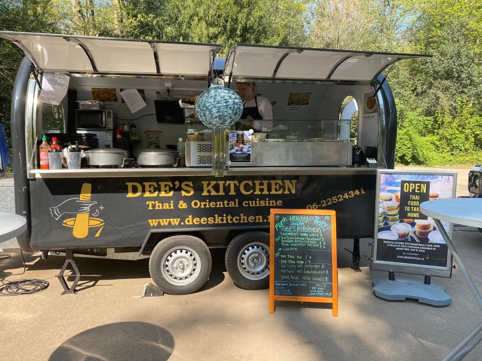 Dee's Kitchen